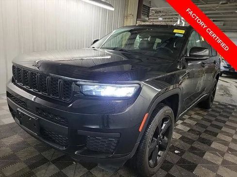 Certified 2023 Jeep Grand Cherokee L Laredo image 1
