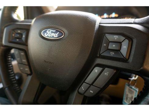 Used 2018 Ford F150 XLT w/ Equipment Group 302A Luxury AWD/4WD image 31