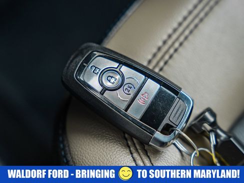 Used 2023 Ford Bronco Wildtrak image 45