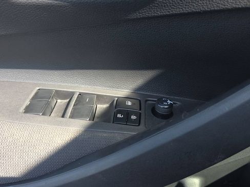 Used 2024 Toyota Corolla LE FWD image 19