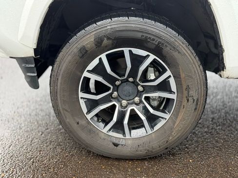 Certified 2023 Toyota Tacoma TRD Sport w/ Advanced Technology Package image 9