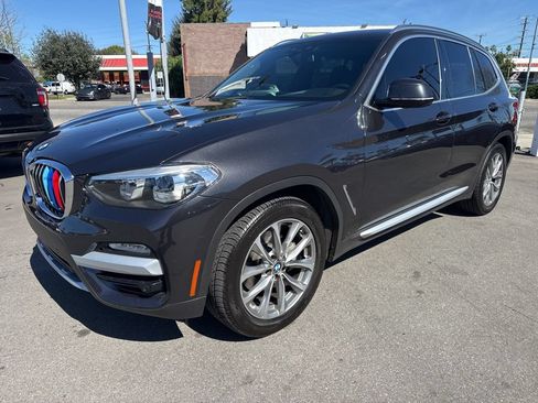 Used 2019 BMW X3 xDrive30i w/ Driving Assistance Package AWD/4WD image 2