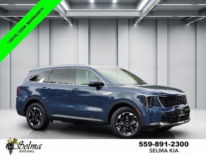 New 2026 Kia Sorento S w/ S Panoramic Sunroof Package