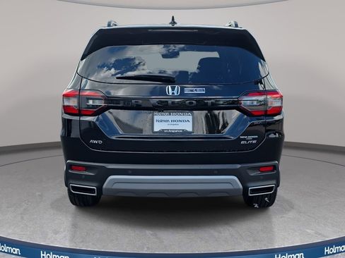 New 2025 Honda Pilot Elite image 6