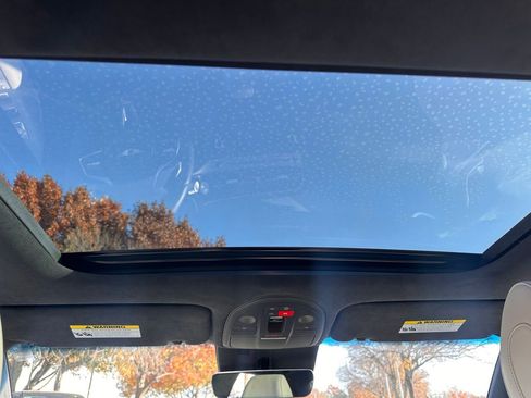 Used 2025 Genesis G70 3.3T Advanced w/ Sport Prestige Package image 20