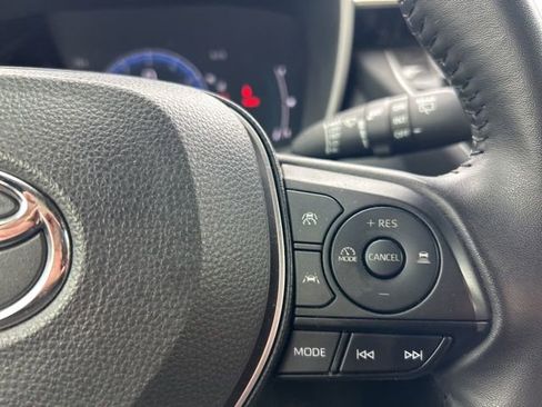 Used 2023 Toyota Corolla XSE FWD image 16