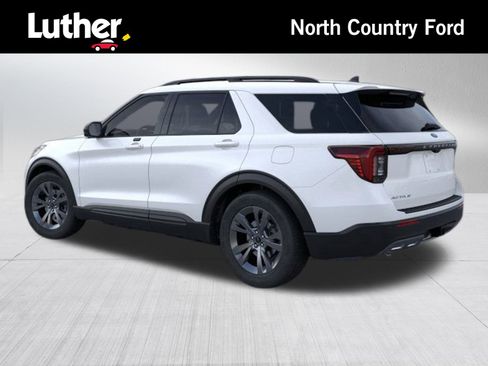New 2026 Ford Explorer Active w/ Active Comfort Package image 4