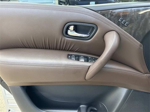 Used 2024 Nissan Armada Platinum w/ Captain's Chairs Package image 26