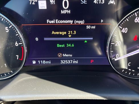 Used 2023 Buick Envision Avenir image 3