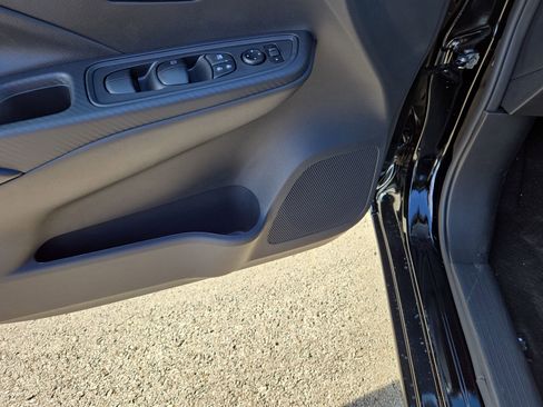 New 2025 Nissan Versa SV w/ Trunk Package image 31