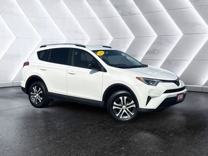 Used 2018 Toyota RAV4 LE w/ Carpet Mat Package