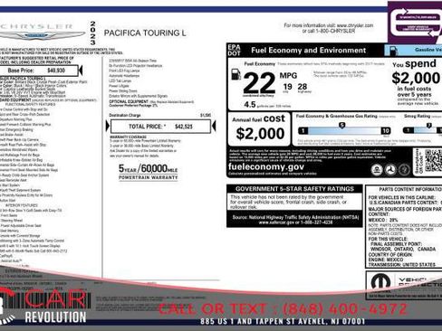 Used 2023 Chrysler Pacifica Touring-L FWD image 11