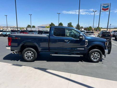 Used 2019 Ford F350 XLT w/ XLT Premium Package AWD/4WD image 6