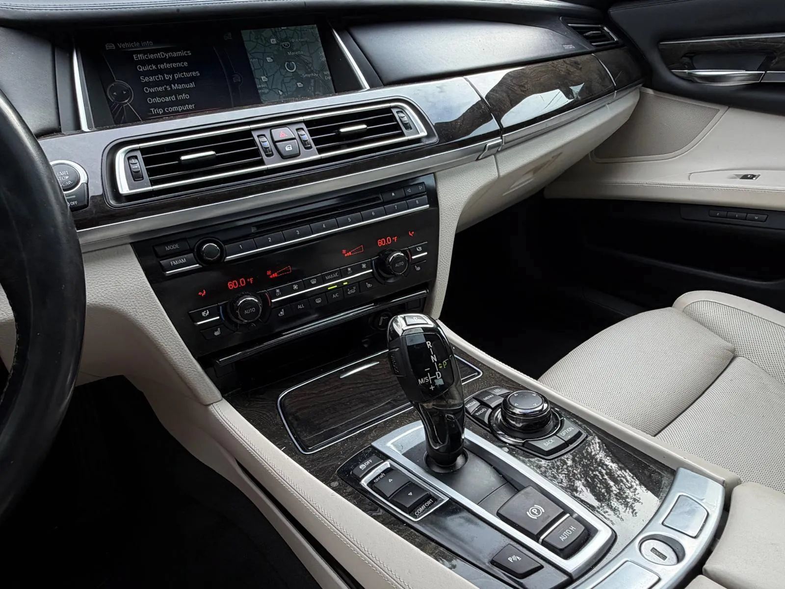 Used 2013 BMW 750Li RWD image 18