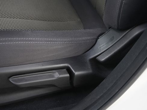 Used 2024 Subaru Crosstrek 2.0i Premium image 22