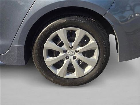 Used 2023 Toyota Corolla LE image 22