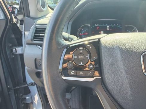 Used 2022 Honda Pilot Touring image 25