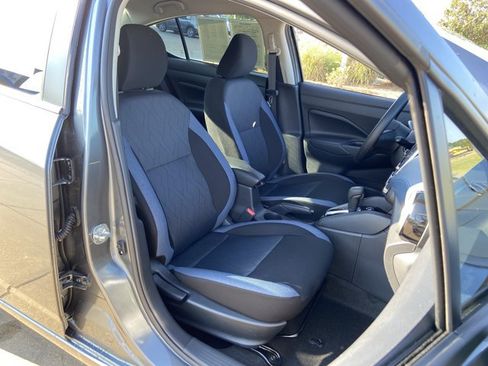 Used 2025 Nissan Versa SV w/ Trunk Package FWD image 20