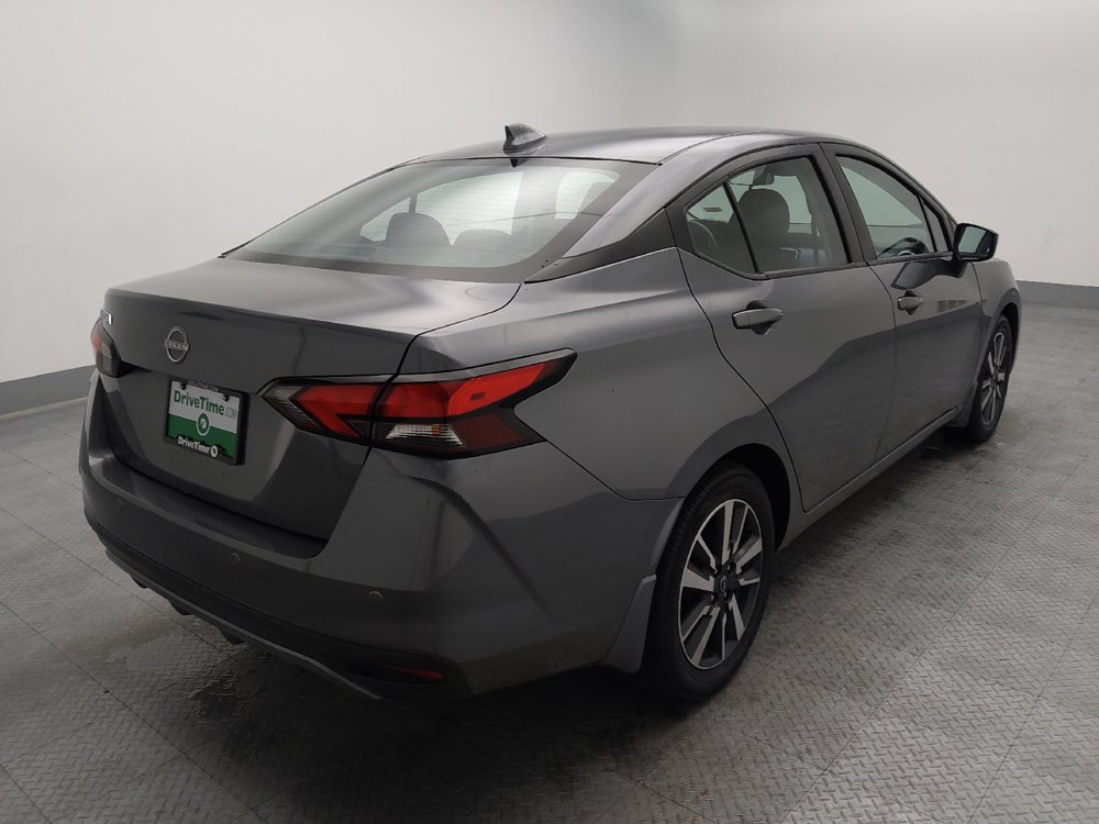 Used 2025 Nissan Versa SV w/ Trunk Package FWD image 9