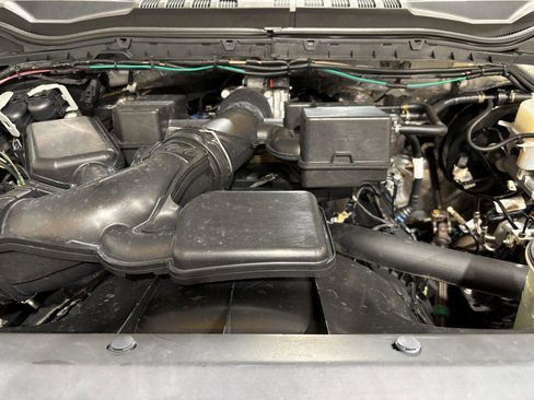 Used 2022 Ford F250 XLT w/ XLT Value Package AWD/4WD image 24