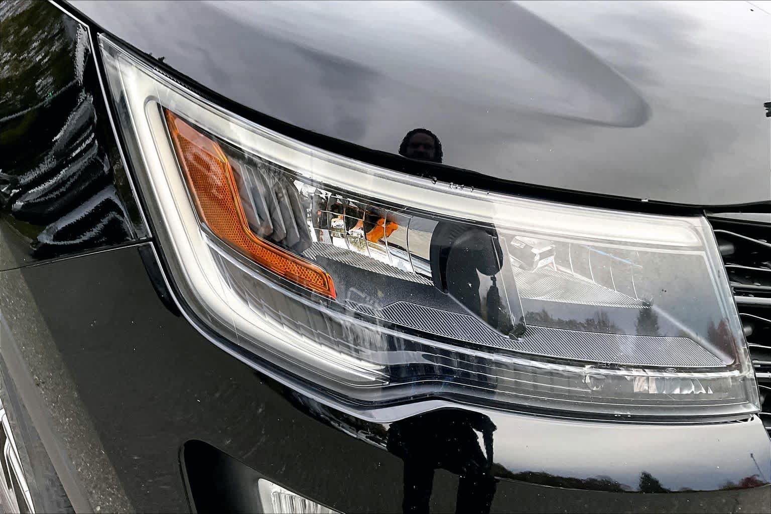 Used 2016 Ford Explorer Sport w/ Equipment Group 401A AWD/4WD image 28