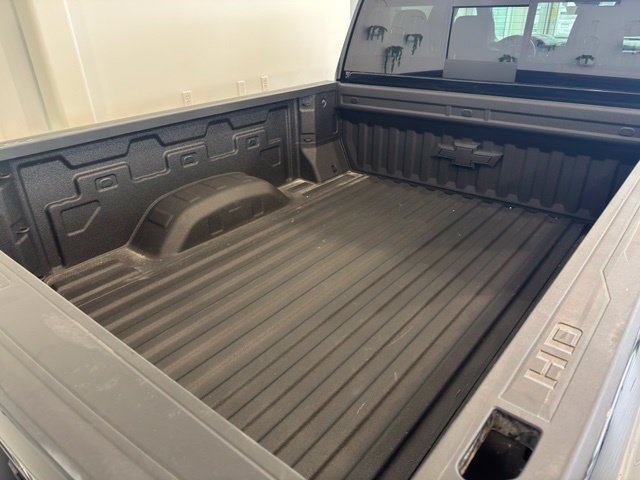 Used 2025 Chevrolet Silverado 3500 High Country w/ Technology Package AWD/4WD image 49