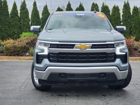 Used 2025 Chevrolet Silverado 1500 LT image 5