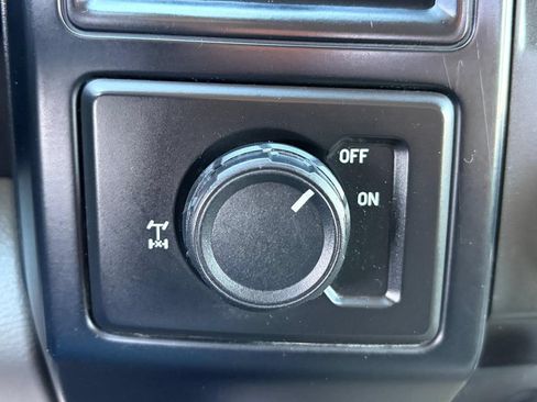 Used 2016 Ford F150 XL w/ Heavy-Duty Payload Package RWD image 13