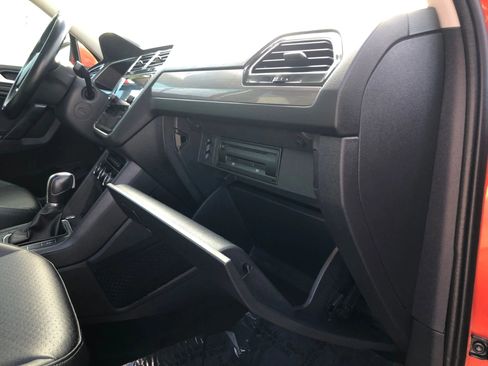 Used 2019 Volkswagen Tiguan SEL image 57