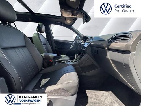 Certified 2024 Volkswagen Tiguan SE R-Line AWD/4WD image 14