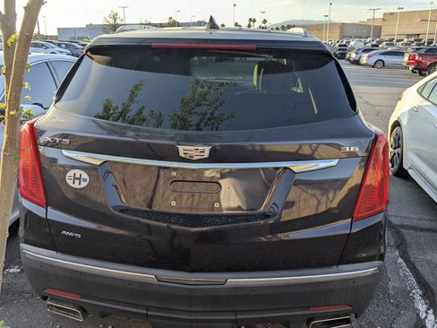 Used 2018 Cadillac XT5 Luxury AWD/4WD image 5