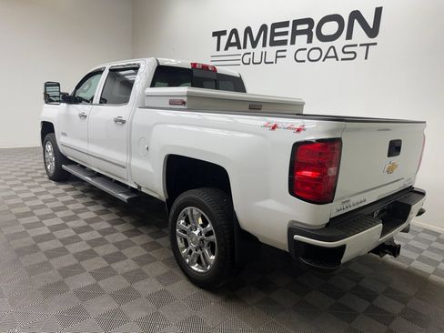 Used 2016 Chevrolet Silverado 2500 High Country AWD/4WD image 7