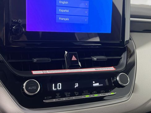 Used 2026 Toyota Corolla LE FWD image 26