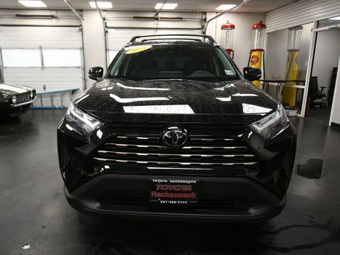 Certified 2022 Toyota RAV4 XLE image 2