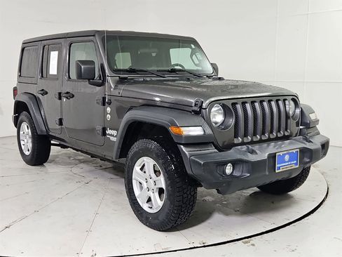 Used 2020 Jeep Wrangler Unlimited Sport S image 8