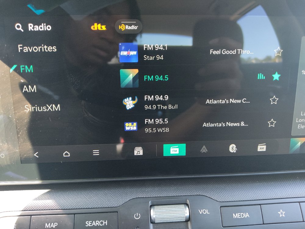 Used 2025 Kia K4 EX FWD image 25