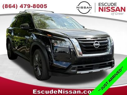 Certified 2024 Nissan Pathfinder SL w/ SL Premium Package