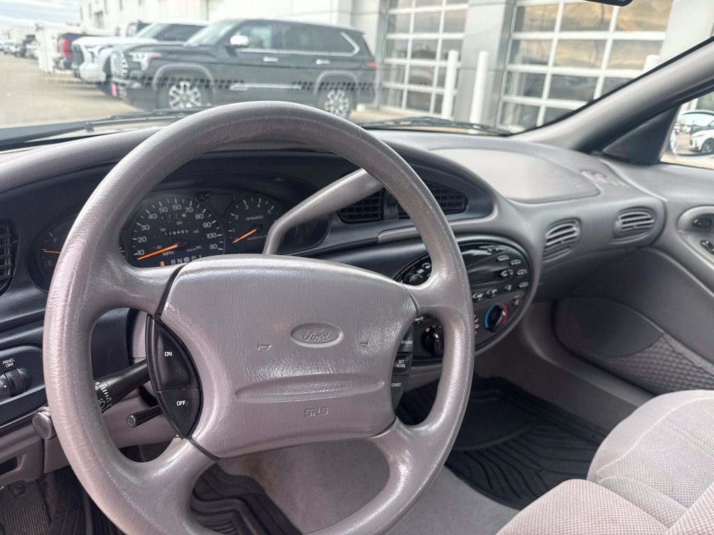 Used 1998 Ford Taurus LX FWD image 14