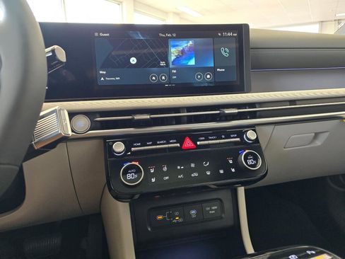 New 2026 Hyundai Tucson Limited image 25