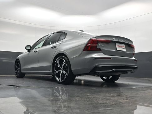 Used 2024 Volvo S60 B5 Core w/ Climate Package FWD image 44