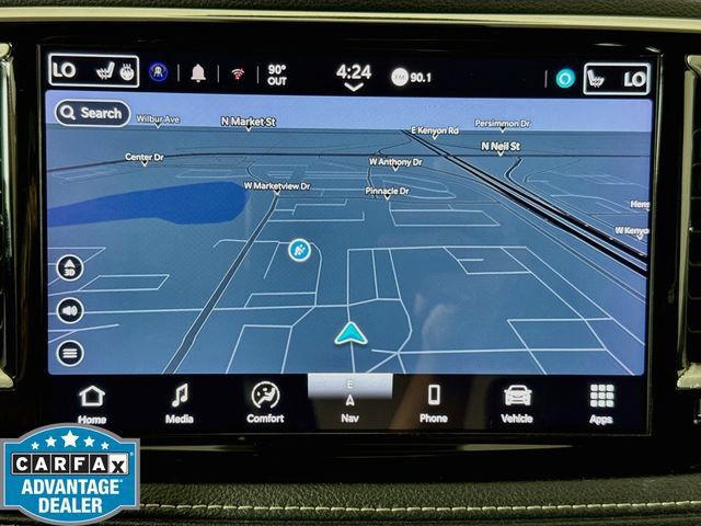 Used 2024 Chrysler Pacifica Limited FWD image 13