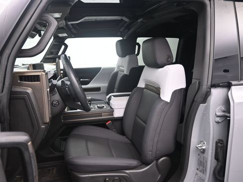 Used 2025 GMC Hummer EV 3X AWD/4WD image 21