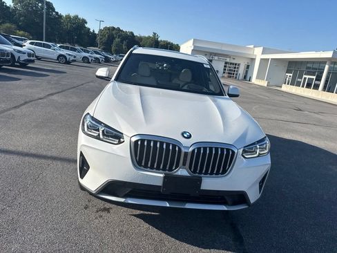 Used 2024 BMW X3 xDrive30i w/ Premium Package w/ZPA AWD/4WD image 2