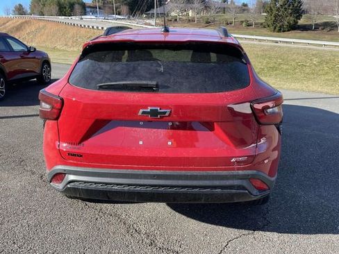 New 2026 Chevrolet Trax RS w/ Sunroof Package image 6