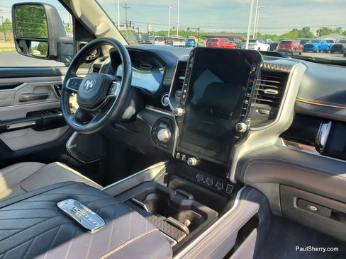 Used 2025 RAM 1500 Tungsten w/ Off Road Group AWD/4WD image 4