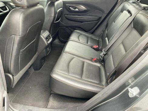 Used 2020 GMC Terrain SLT w/ Preferred Package FWD image 21