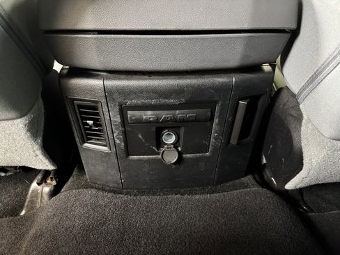 Used 2016 RAM 2500 Big Horn image 17