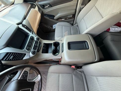 Used 2017 GMC Yukon SLE w/ SLE Value Package RWD image 39