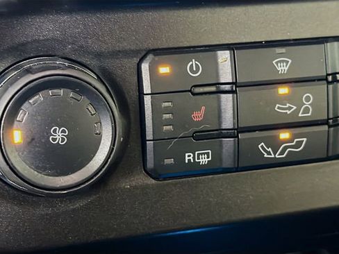 Used 2018 Ford F150 XLT w/ Equipment Group 302A Luxury image 25