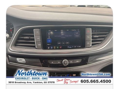 Used 2023 Buick Enclave Premium AWD/4WD image 16